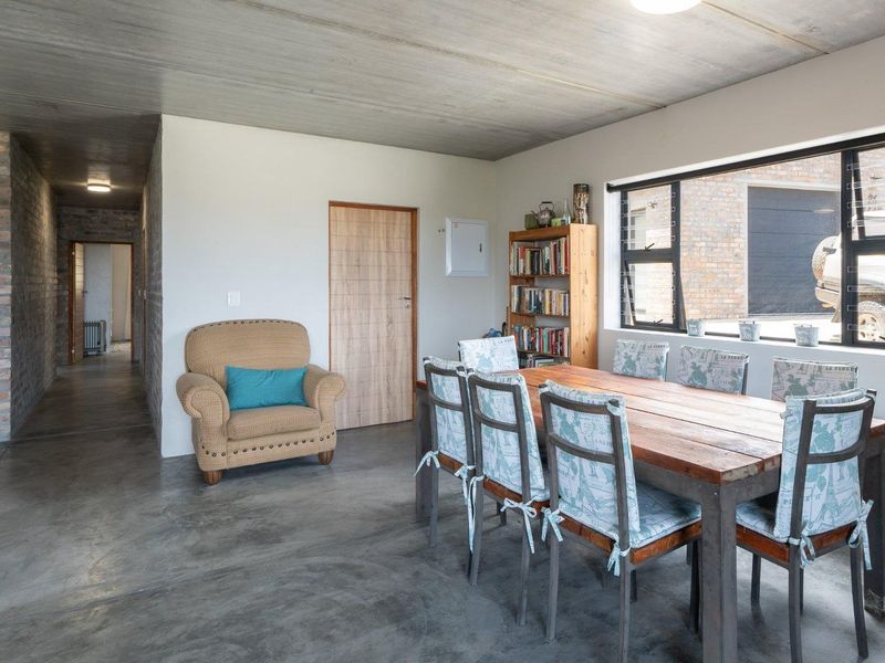 Pringle Bay Spacious 3-Bedroom Rental at the Foot of the Mountain. - Photo 6