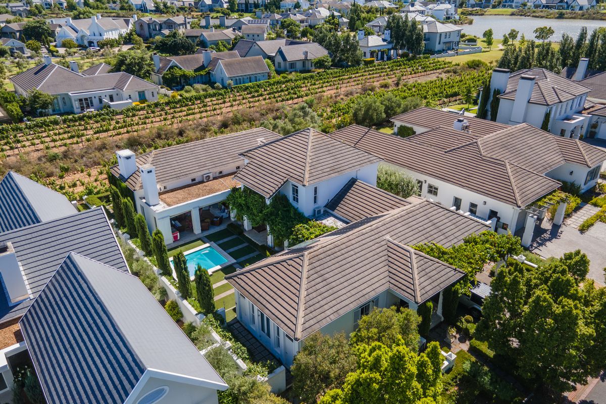 House For Sale in Val de Vie Estate Paarl - Photo 2