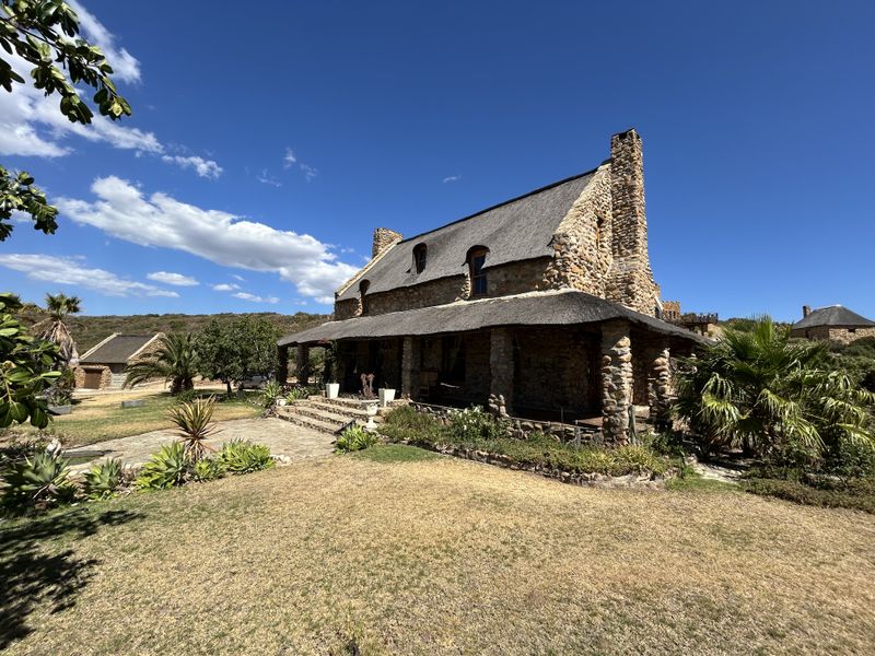House For Sale in McGregor, Western Cape - Photo 2