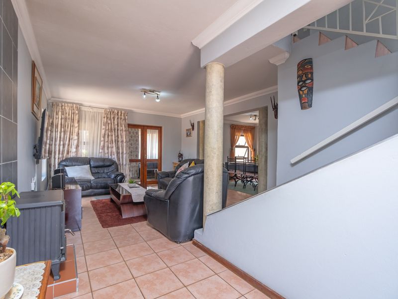 House For Sale in Jordaan Park, Heidelberg, Gauteng - Photo 3