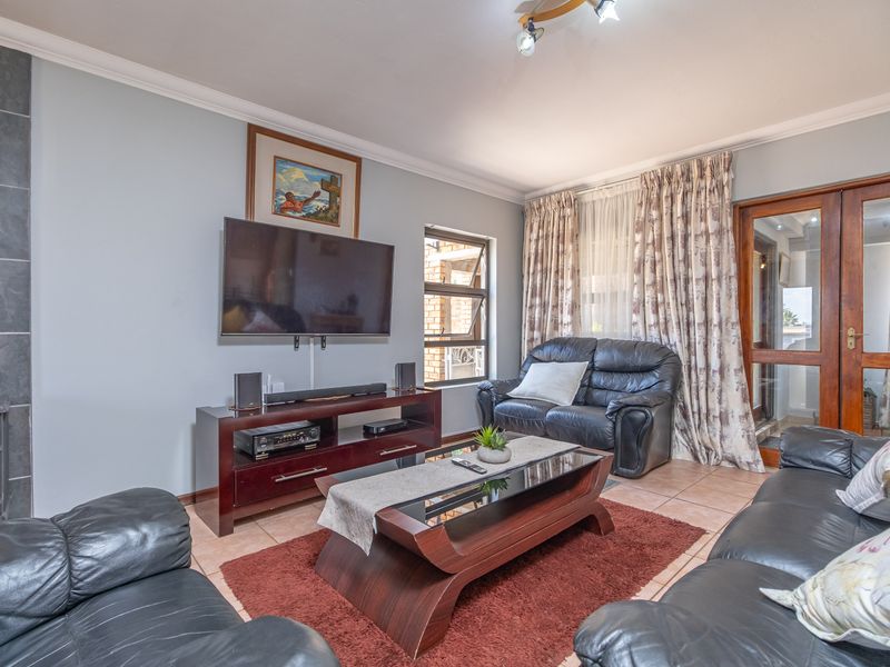 House For Sale in Jordaan Park, Heidelberg, Gauteng - Photo 5