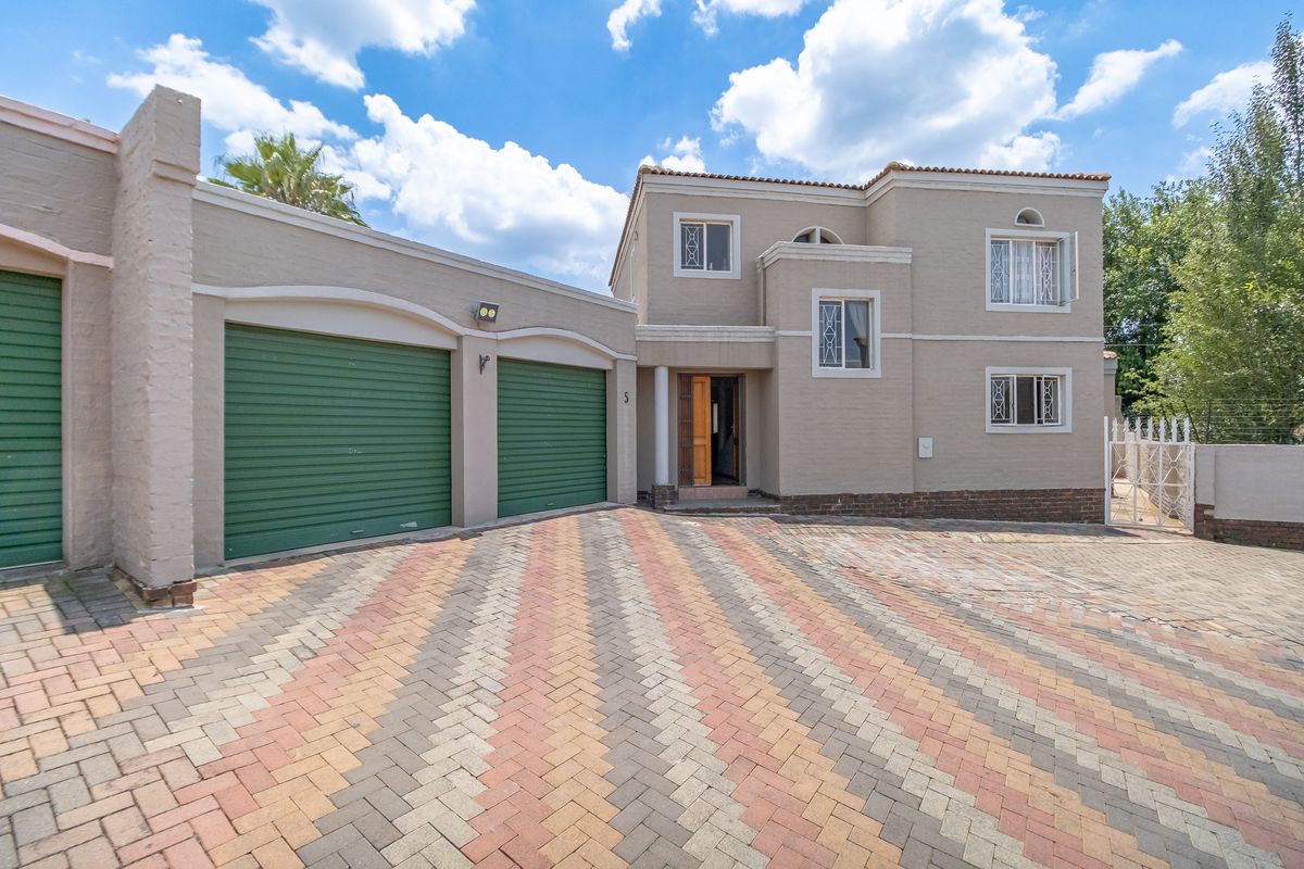 House For Sale in Jordaan Park, Heidelberg, Gauteng - Photo 2