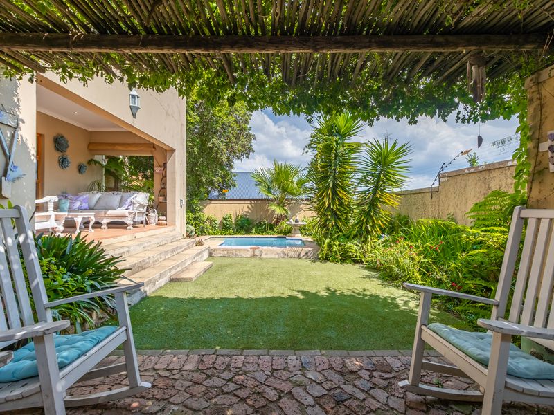 Captivating Duplex with Breathtaking Views in Jordaan Park - Photo 4