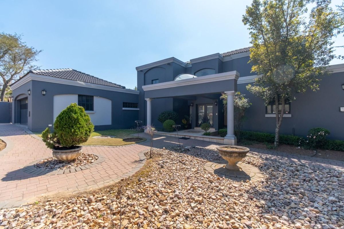 House For Sale in Olivedale, Randburg, Gauteng - Photo 2