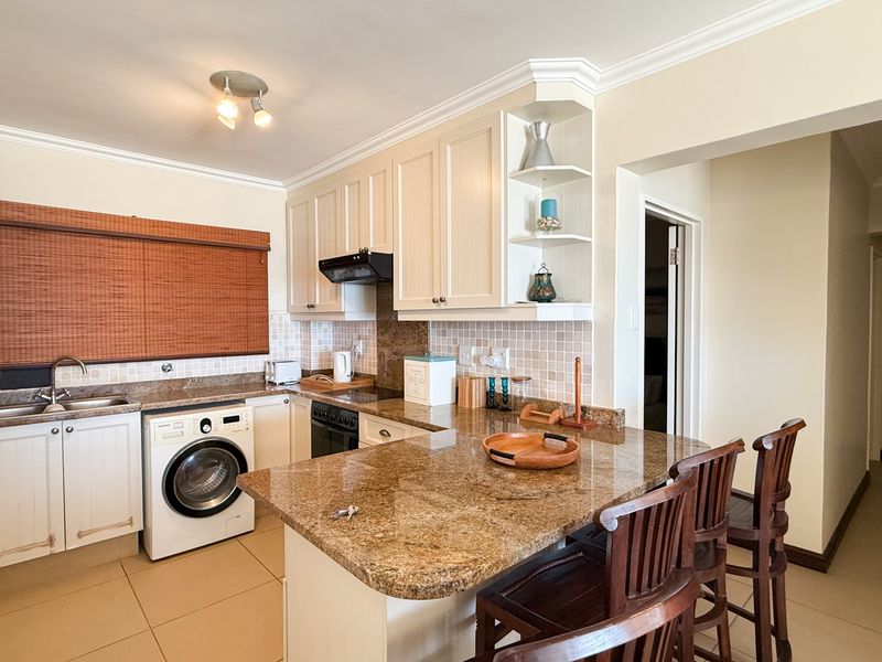 Apartment For Sale in Shakas Rock, Ballito, KwaZulu Natal - Photo 3
