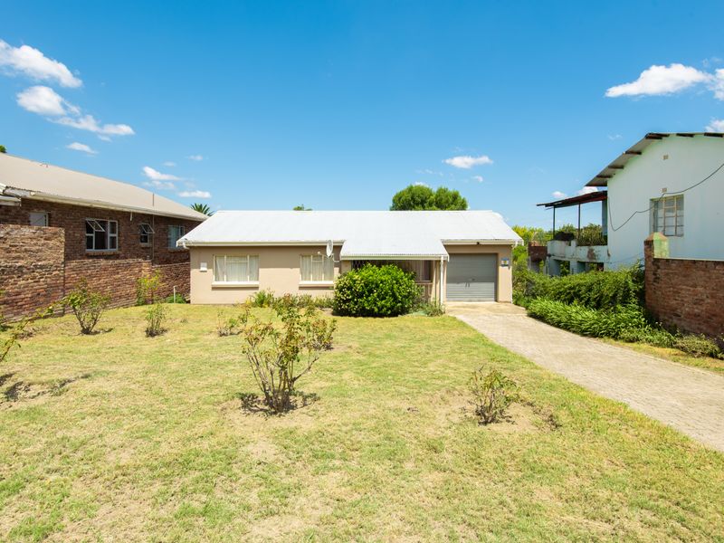 House For Sale in Franisvalle, Somerset East, Eastern Cape - Photo 1
