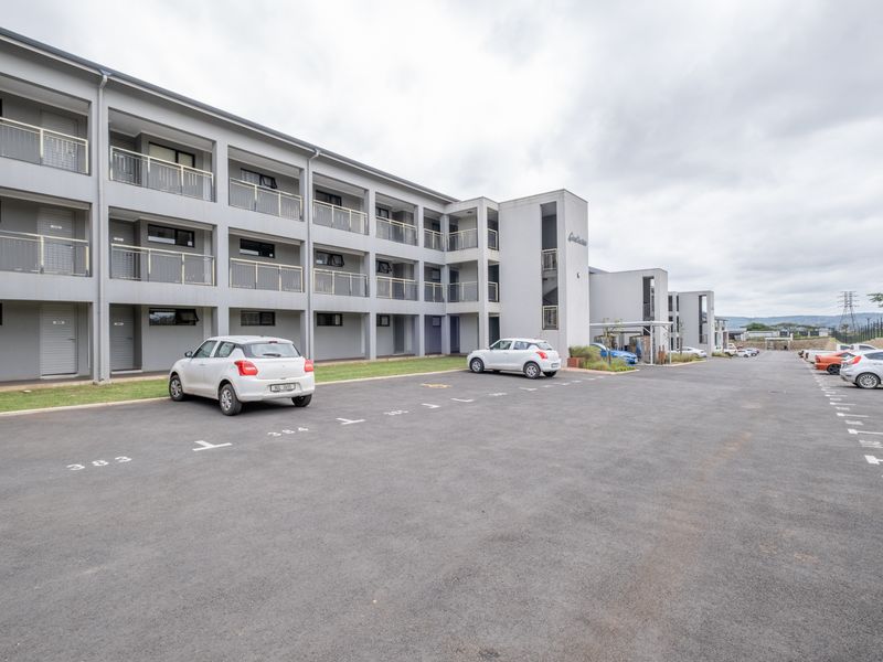 Apartment For Sale in Lincoln Meade, Pietermaritzburg, KwaZulu Natal - Photo 7