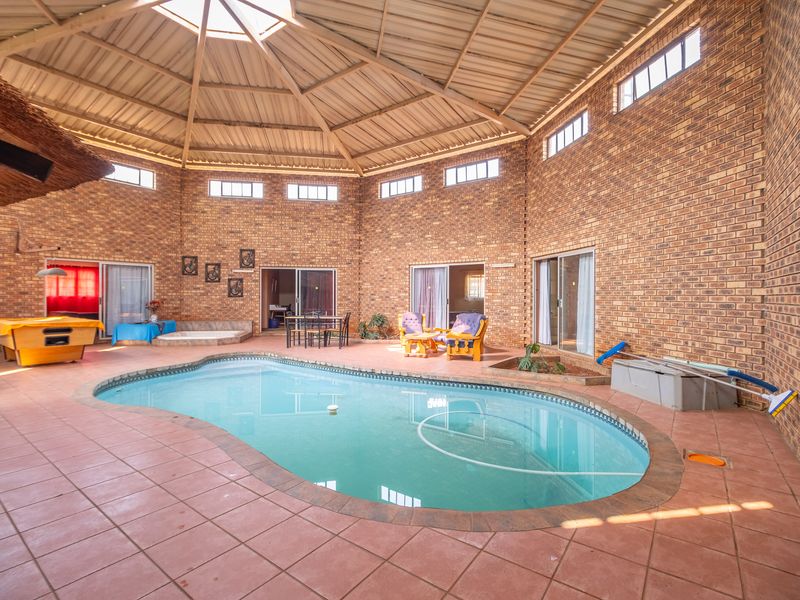 Private Residence or Thriving Guesthouse: The Choice is Yours - Photo 5