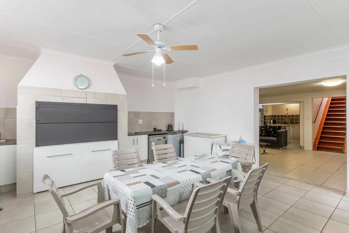 Townhouse For Sale in Twee Kuilen, Diaz Beach, Mossel Bay, Western Cape - Photo 5