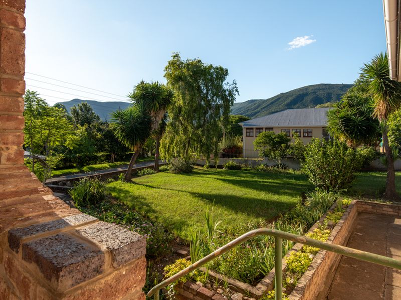 House For Sale in Somerset East, Eastern Cape - Photo 2