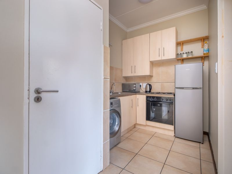 Apartment For Sale in Hillcrest, Pretoria, Gauteng - Photo 8