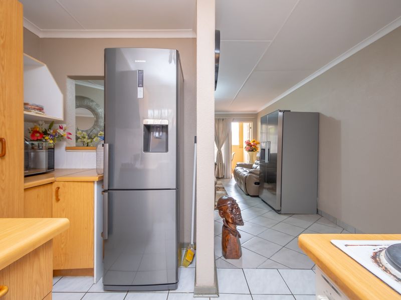 Apartment For Sale in Magalieskruin, Pretoria, Gauteng - Photo 9