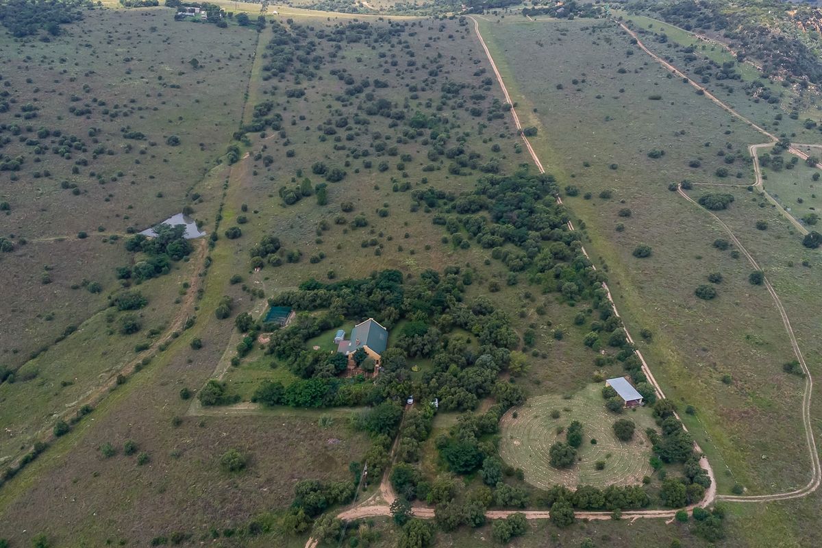 Farm For Sale in Lanseria and surrounds - Photo 2