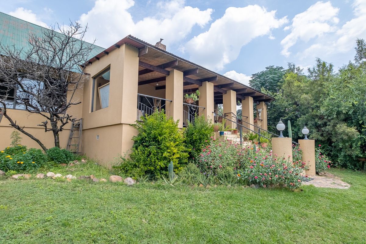 Farm For Sale in Lanseria and surrounds - Photo 3