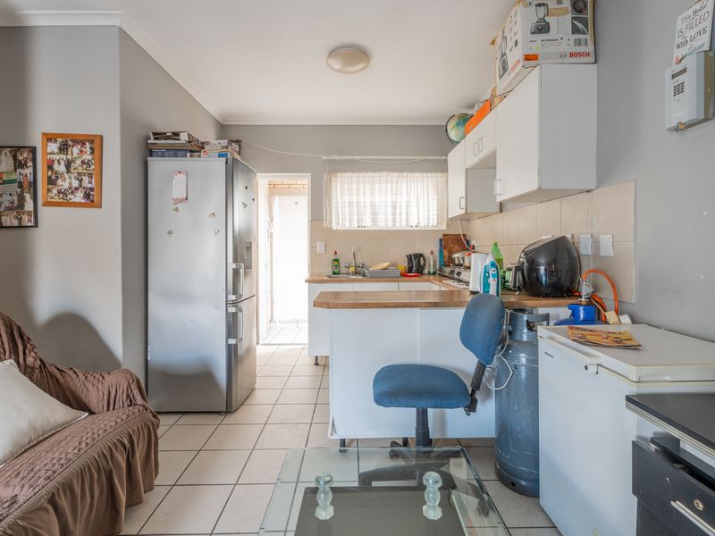 Apartment For Sale in Rome, Strand, Western Cape - Photo 6