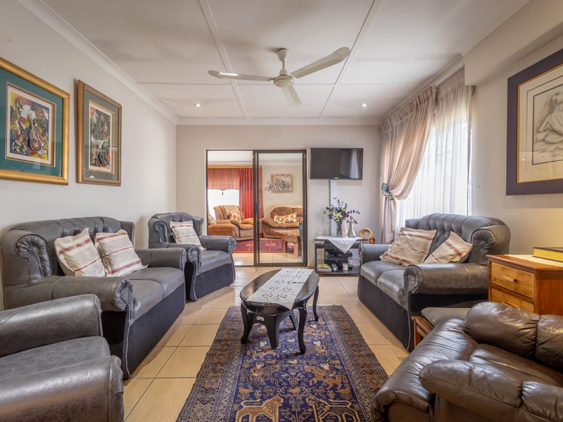 House For Sale in Nigel Ext 2, Nigel, Gauteng - Photo 5