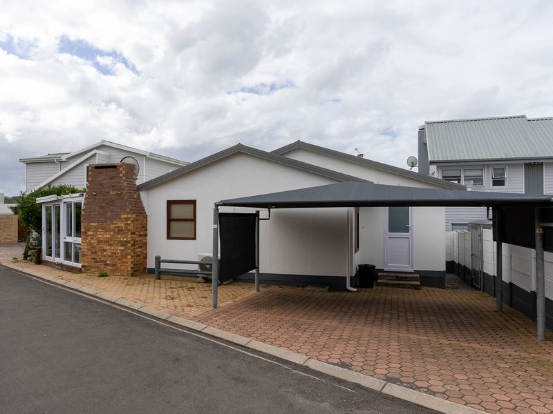 House For Sale in Hartenbos Central, Hartenbos, Western Cape - Photo 6