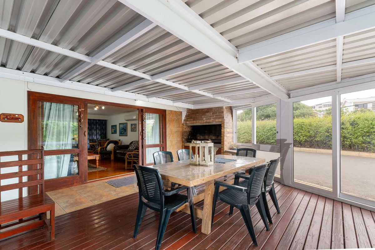 House For Sale in Hartenbos Central, Hartenbos, Western Cape - Photo 4