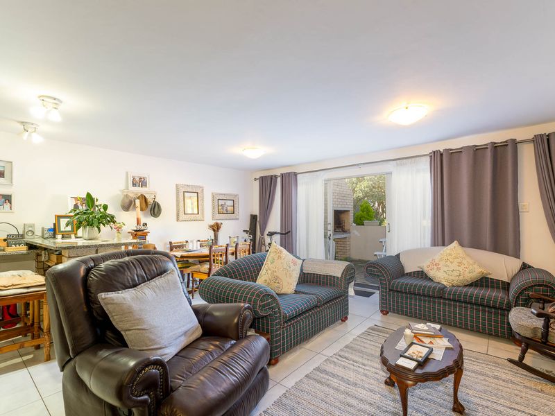 Townhouse For Sale in Diaz Beach, Mossel Bay, Western Cape - Photo 7