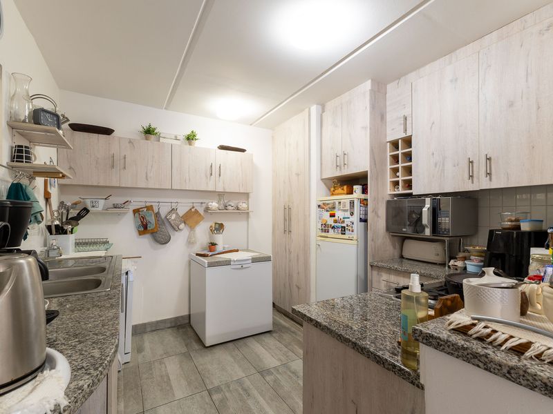 Townhouse For Sale in Diaz Beach, Mossel Bay, Western Cape - Photo 5