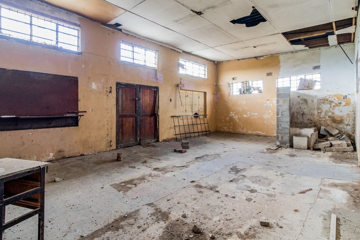 Retail For Sale in Mdantsane, East London, Eastern Cape - Photo 3