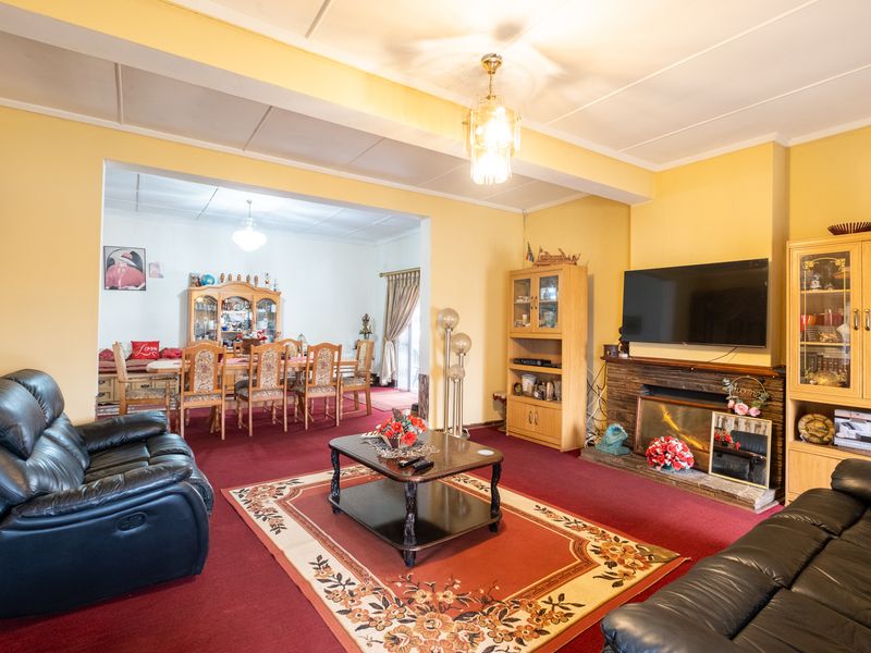 Investment Opportunity with Multiple Income-Generating Units! - Photo 9