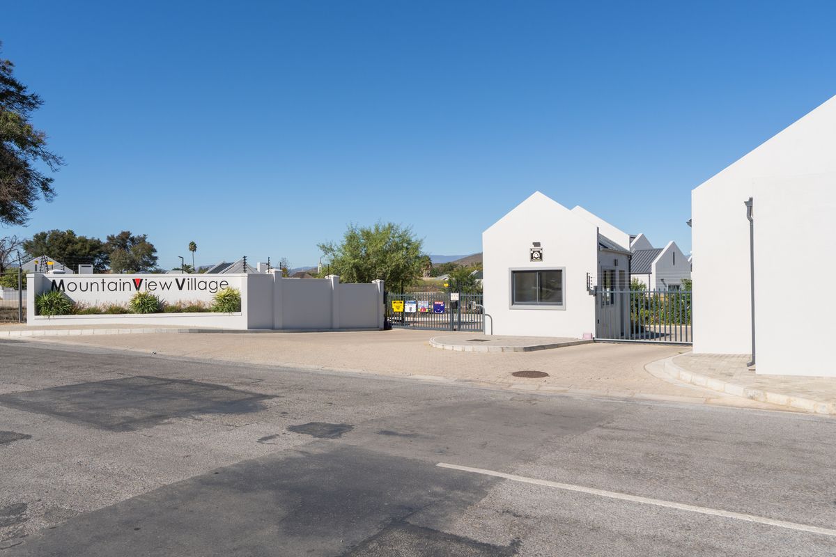 Elegant Country Living - Special Price on Type B Unit Plot and Plan - Photo 2