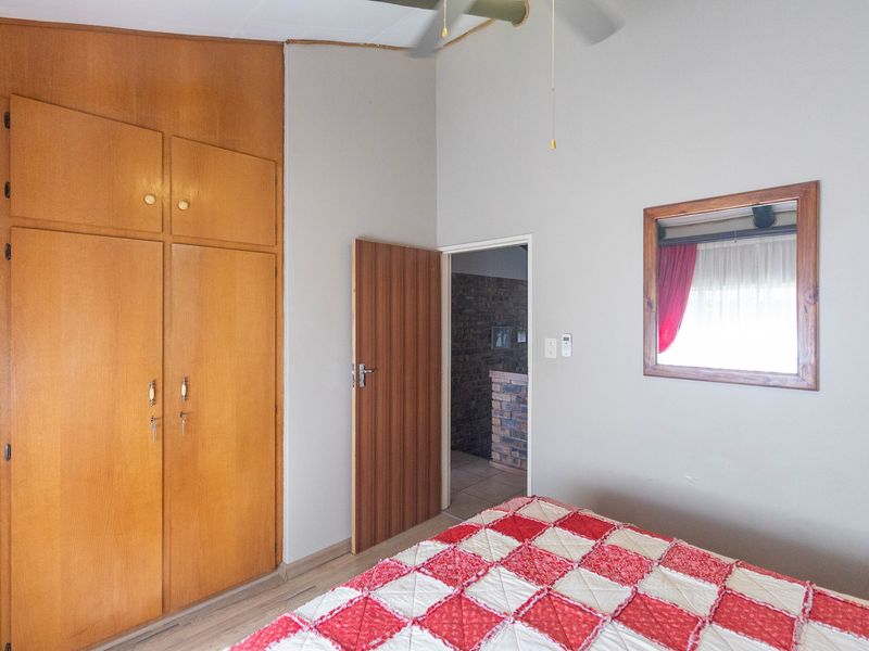 Townhouse For Sale in Sterpark, Polokwane, Limpopo - Photo 9