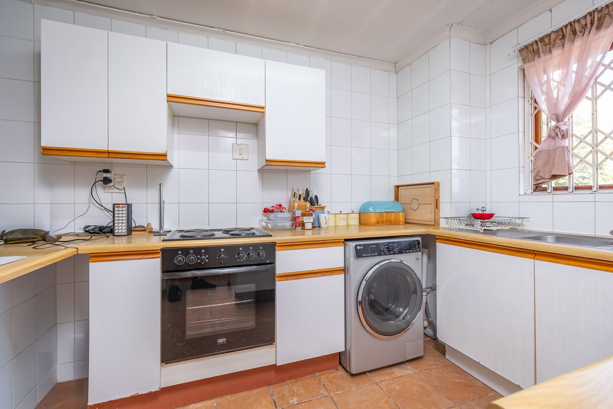 Apartment For Sale in Sunninghill, Sandton, Gauteng - Photo 4