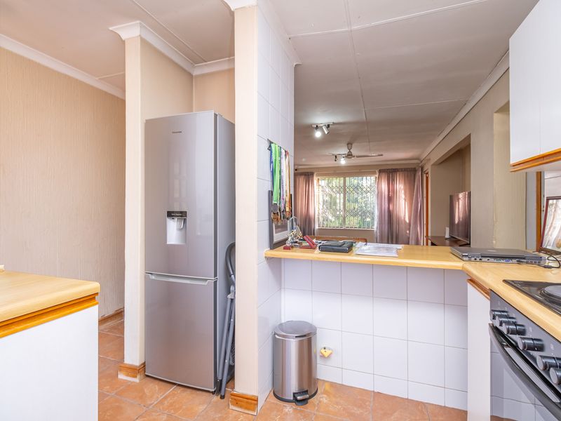 Apartment For Sale in Sunninghill, Sandton, Gauteng - Photo 4