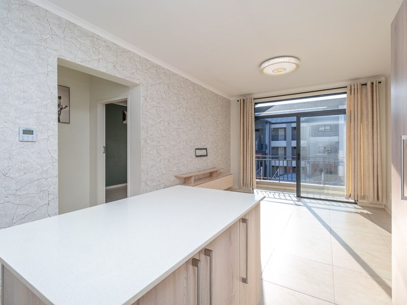 Apartment For Sale in Randpark Ridge, Randburg, Gauteng - Photo 6