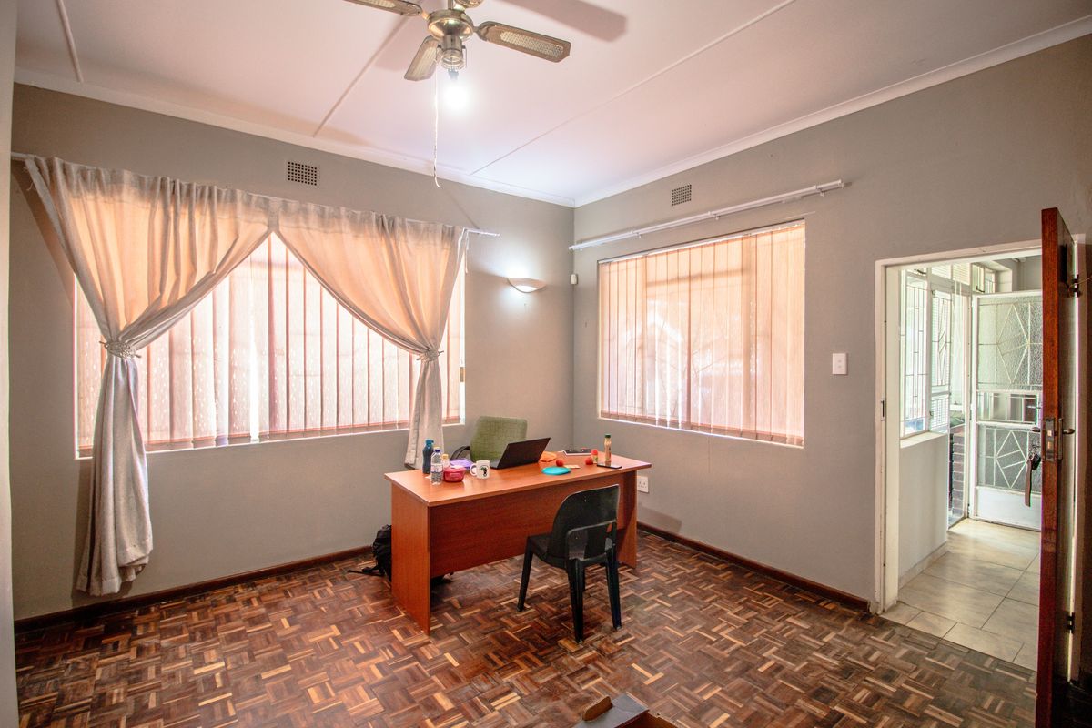 House For Sale in Fort Beaufort, Eastern Cape - Photo 4