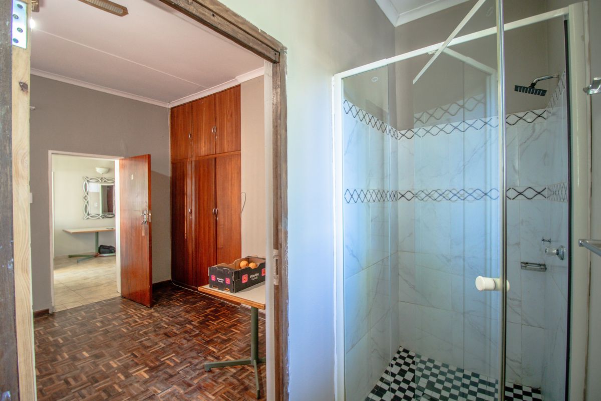 House For Sale in Fort Beaufort, Eastern Cape - Photo 5