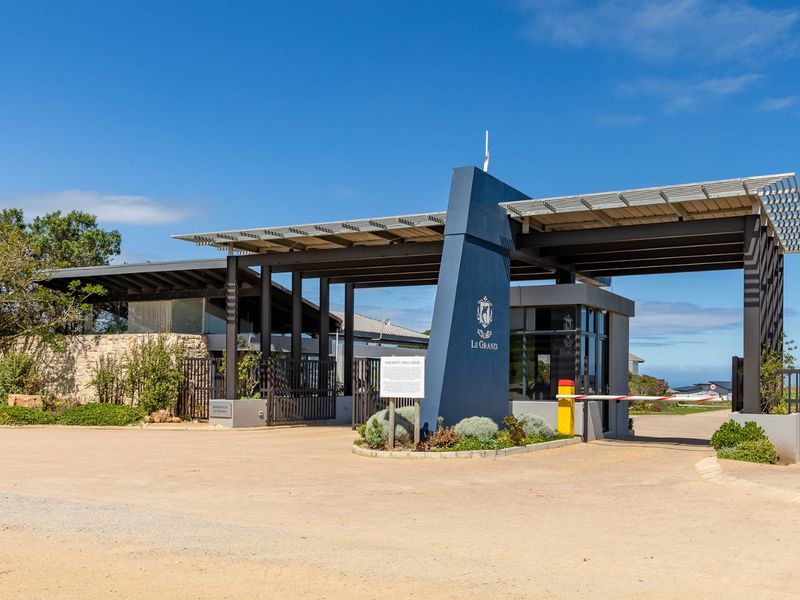 House For Sale in Le Grand Estate, George, Western Cape - Photo 3