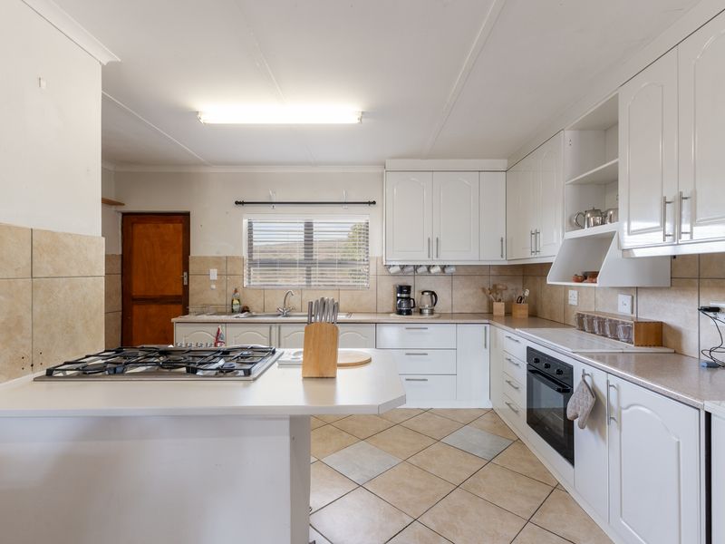 House For Sale in Country Club, Langebaan, Western Cape - Photo 10