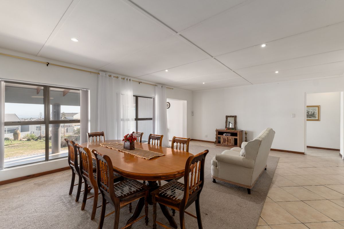 House For Sale in Country Club, Langebaan, Western Cape - Photo 3