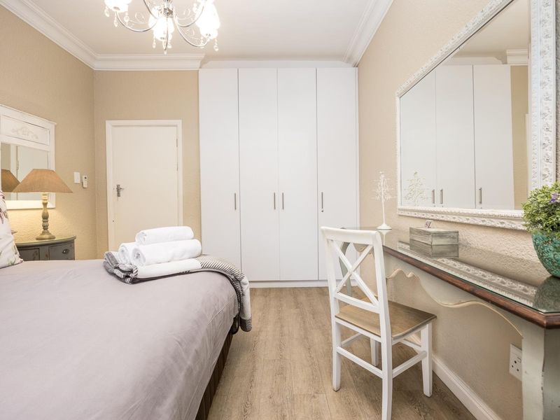 Charming One-Bedroom Apartment in the Heart of Stellenbosch - Photo 10