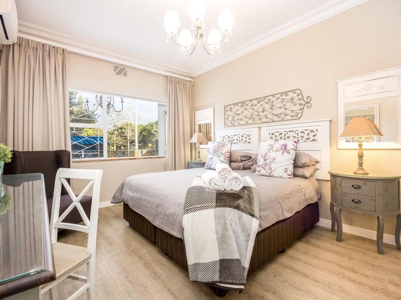 Charming One-Bedroom Apartment in the Heart of Stellenbosch - Photo 9