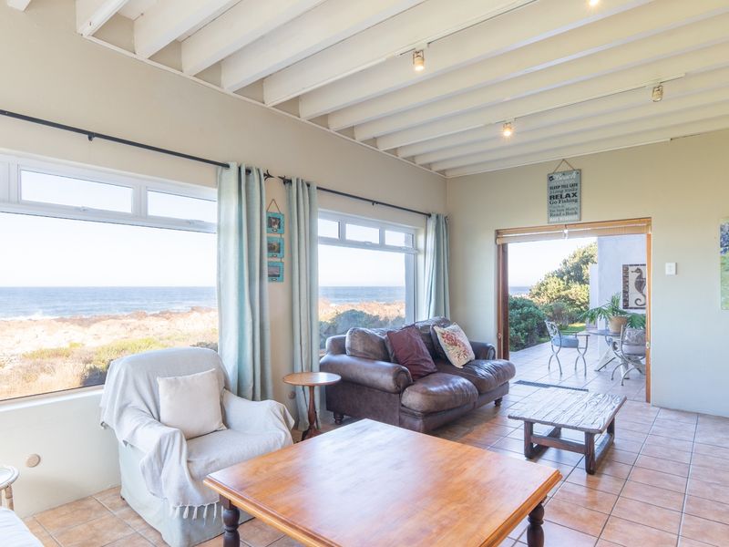 House For Sale in Bettys Bay, Western Cape - Photo 8