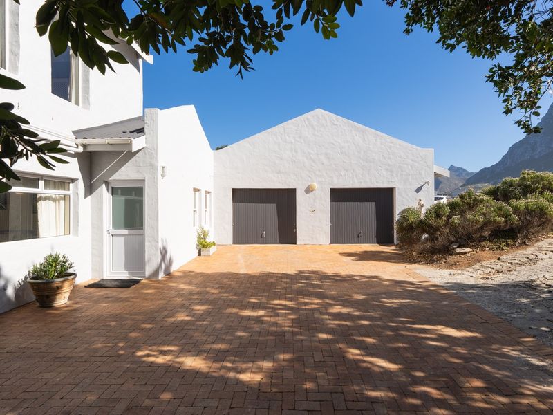 House For Sale in Bettys Bay, Western Cape - Photo 2
