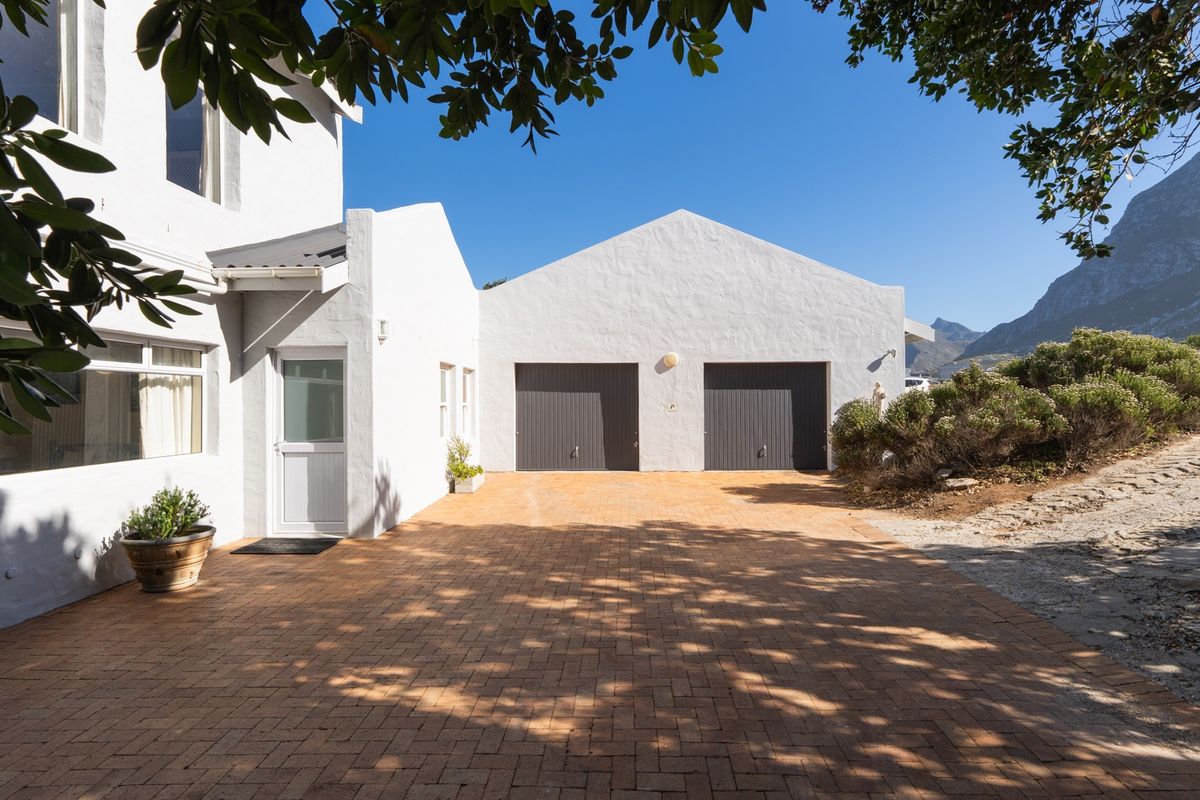 House For Sale in Bettys Bay, Western Cape - Photo 2