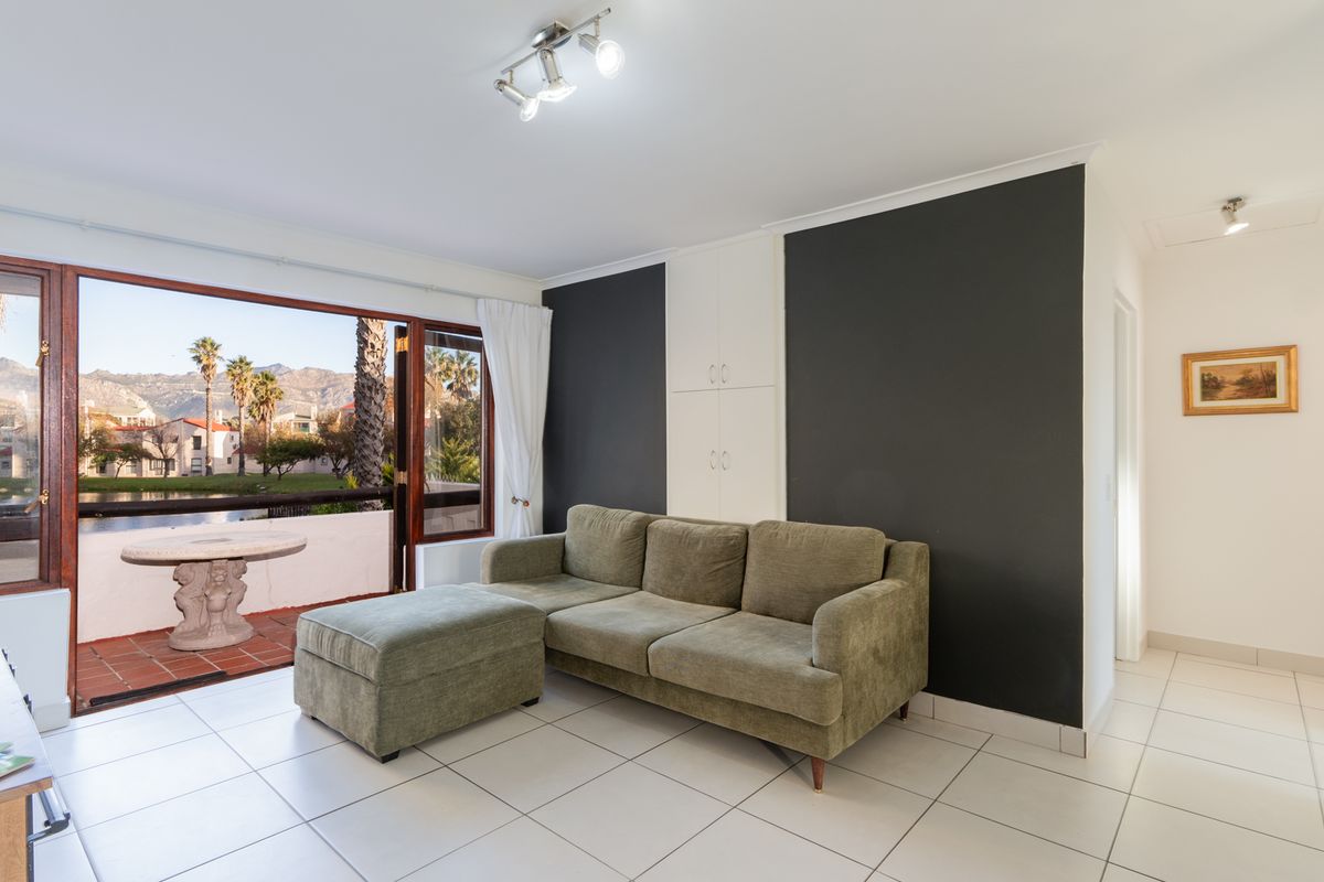 Apartment For Sale in Greenways Golf Estate, Strand, Western Cape - Photo 2