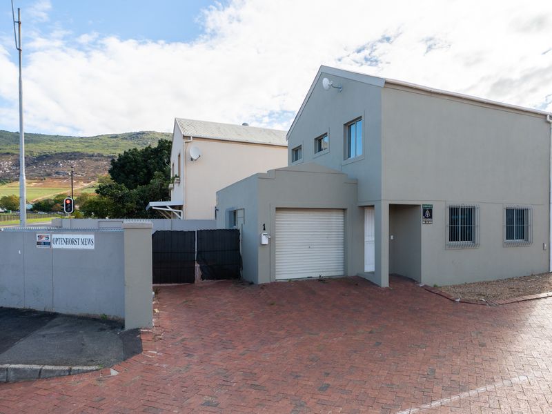 House To Rent in Paarl North, Paarl, Western Cape - Photo 1