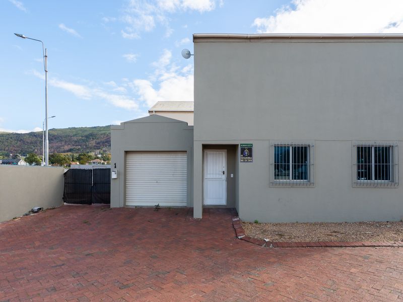 House To Rent in Paarl North, Paarl, Western Cape - Photo 2
