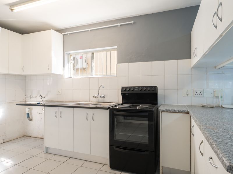 House To Rent in Paarl North, Paarl, Western Cape - Photo 9