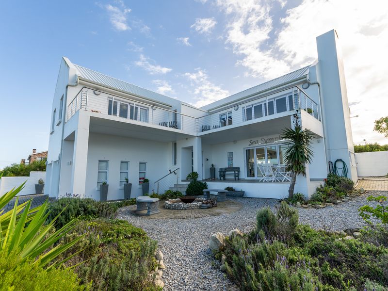 House For Sale in Oceanview Heights, Struisbaai, Western Cape - Photo 1