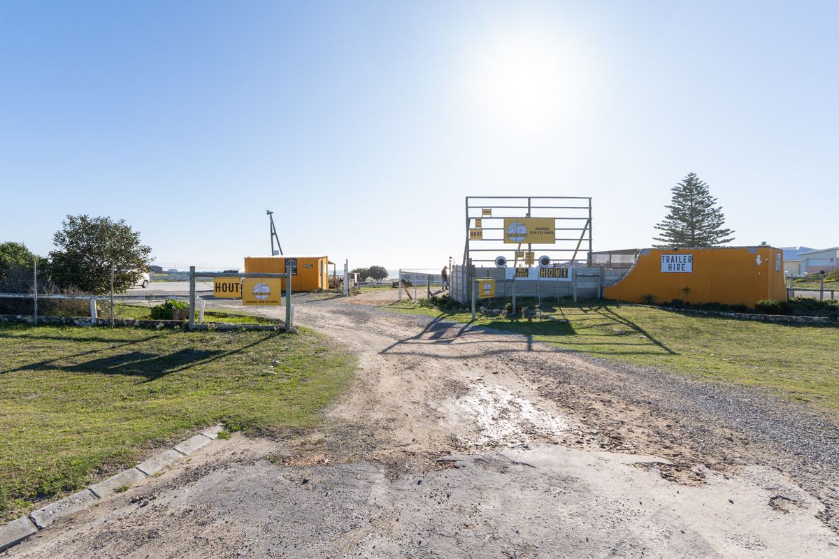 Business For Sale in Struisbaai, Western Cape - Photo 3