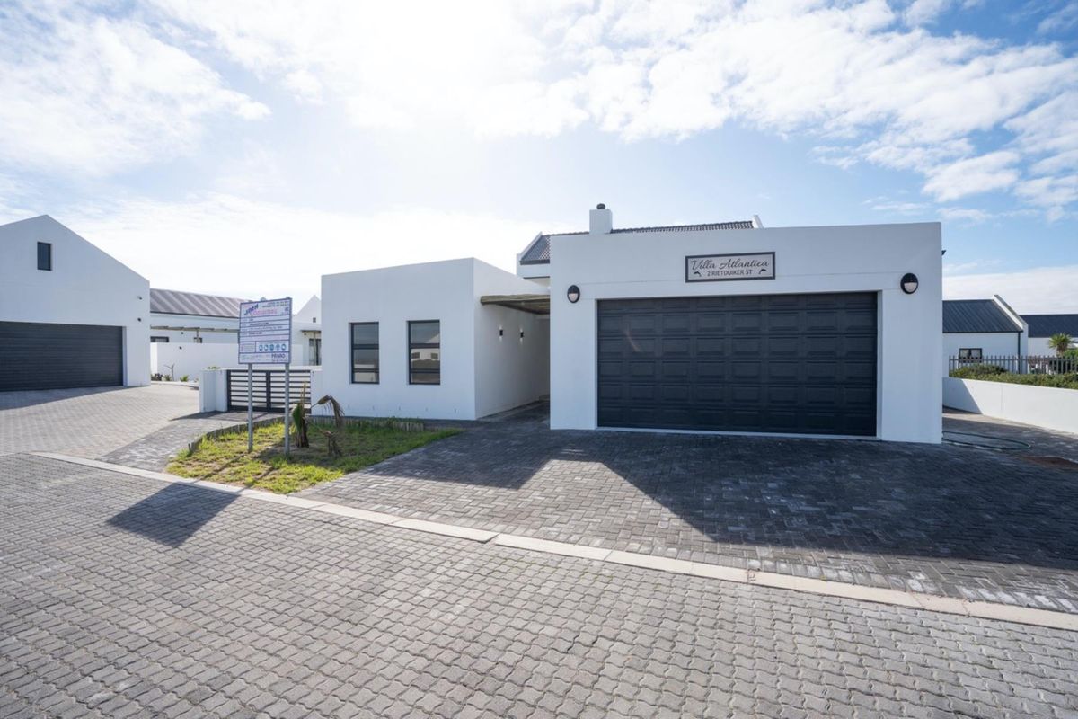 Seaside Living: 4-Bedroom Atlantic Sands North Estate - Photo 3