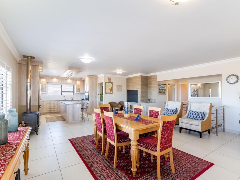 Luxury living with endless ocean views — your forever home in Monte Christo awaits. - Photo 8