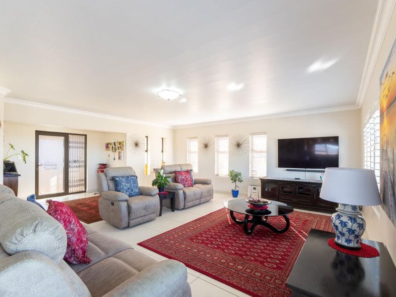 Luxury living with endless ocean views — your forever home in Monte Christo awaits. - Photo 5